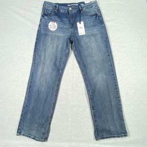 Wallflower Tomboy Fit Jeans Women Junior 13/31 Blue Straight Low Rise Casual NWT